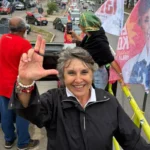 Erika Kokay reforça defesa da democracia em ato final de campanha no Distrito Federal
